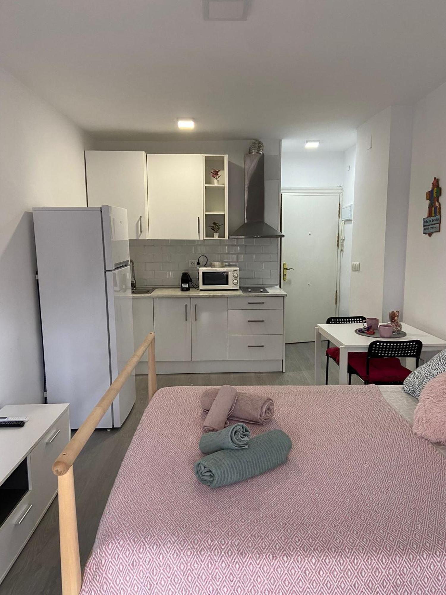 Joan Miro Apartment Torremolinos Luaran gambar